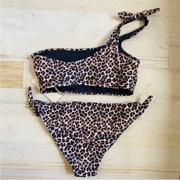 Cabana del Sol leopard 2-piece swimsuit - Picture 4 of 5